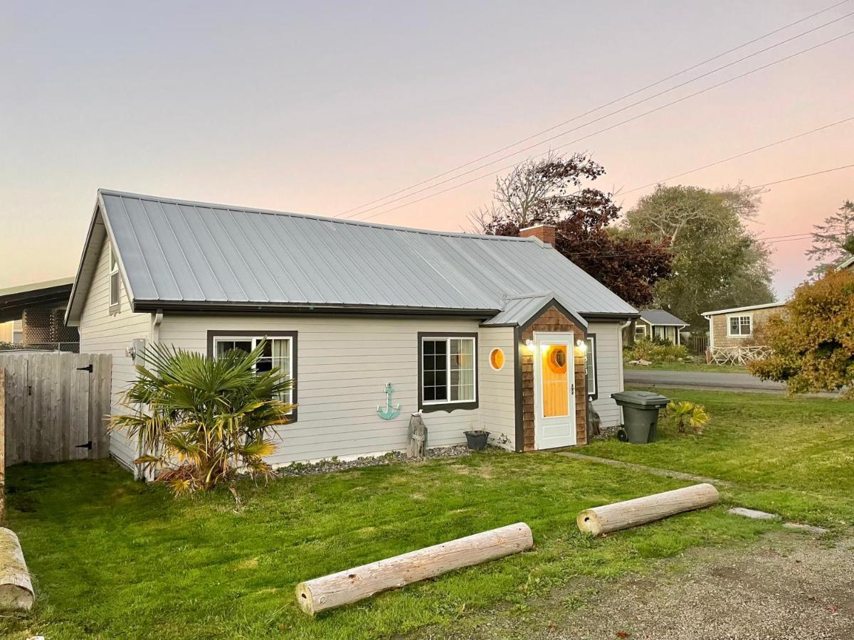 Waddle On Inn- Hot Tub, Pet Friendly, Fully Fenced, 5 Blocks To Beach! Ocean Park Екстериор снимка